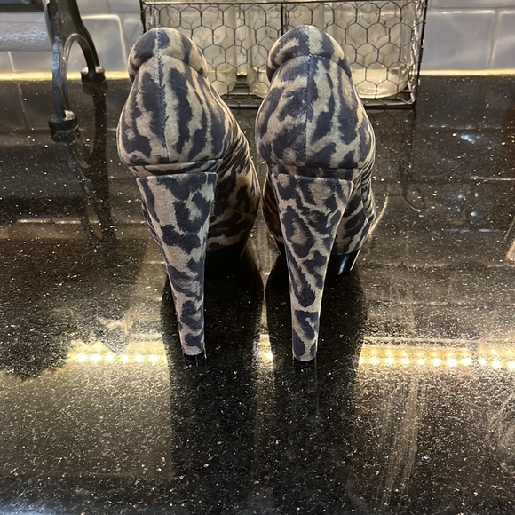 Rachel Zoe high pumps - Picture 4 of 4